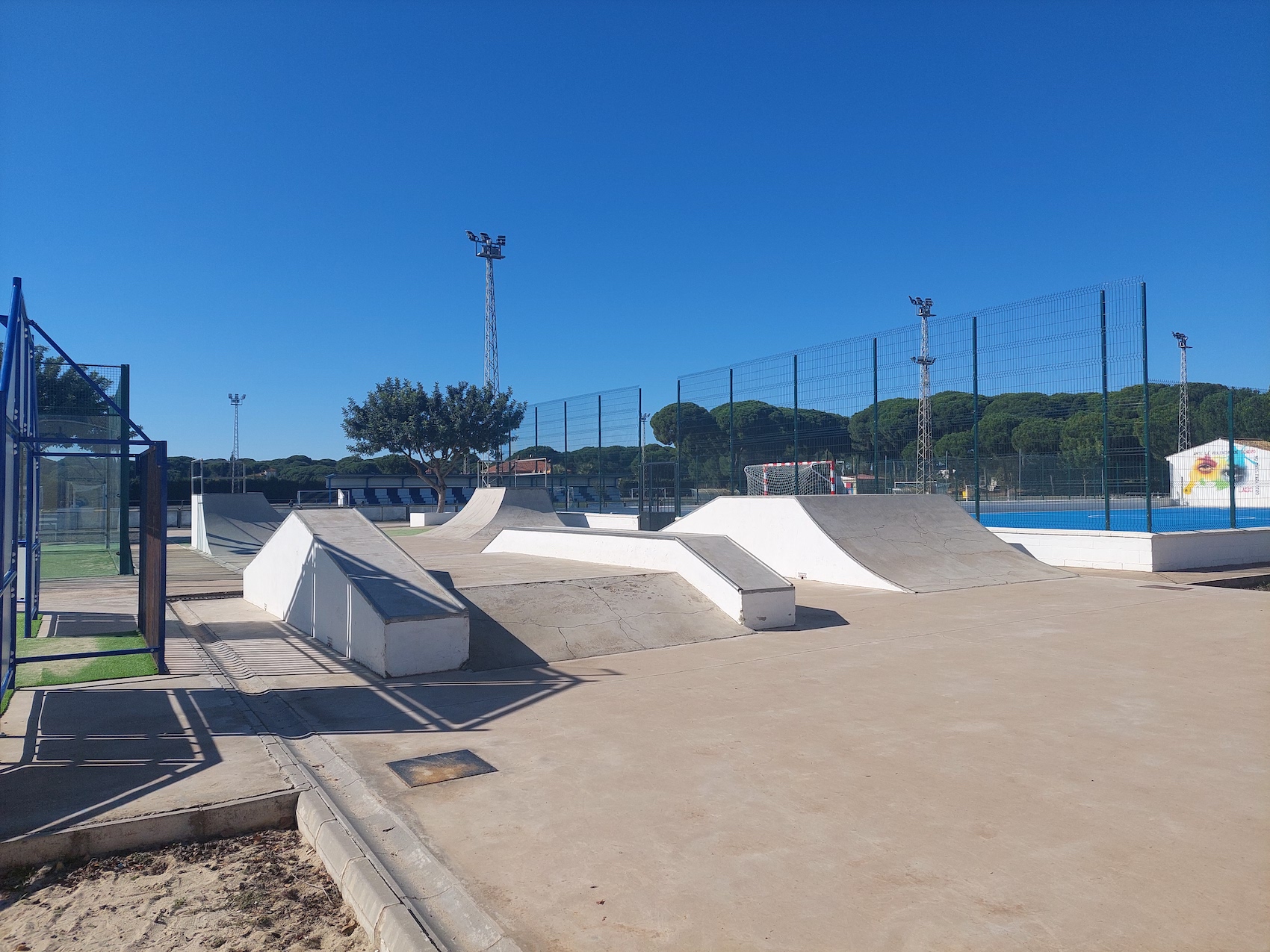 Hinojos skatepark